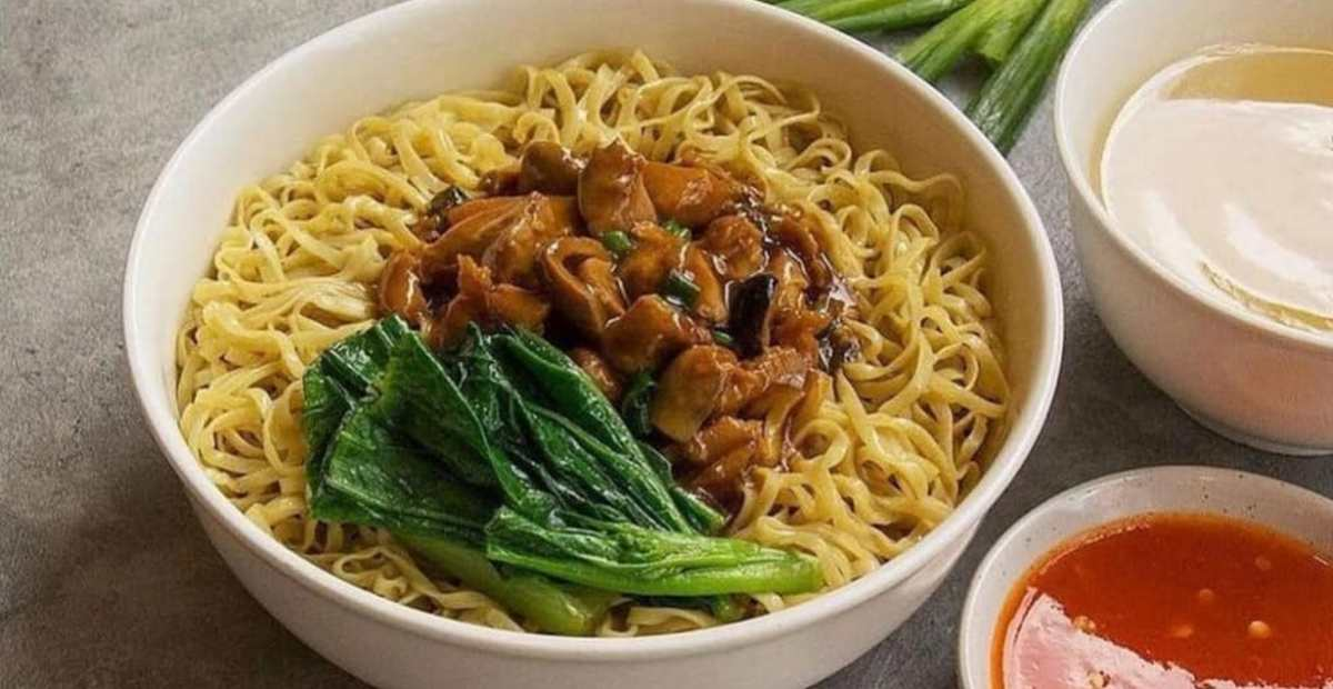Bakmi Gajah Mada Kuliner Legendaris Jakarta Paling Favorit