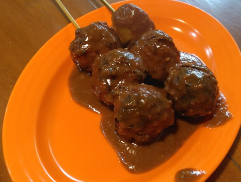 Review Bakso Bakar Malang dengan Bumbu Kacang Spesial